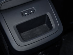 2018款 T8 E驱混动 智雅运动版