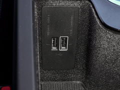 2018款 T8 E驱混动 智雅运动版
