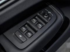 2018款 T8 E驱混动 智雅运动版
