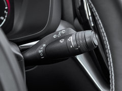 2018款 T8 E驱混动 智雅运动版