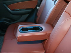2018款 1.5T 自动纪念型