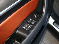 2018款 1.5T 自动纪念型