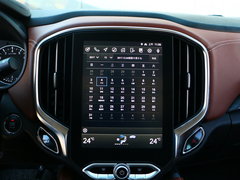 2018款 1.5T 自动纪念型