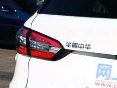 2018款 1.5T 自动纪念型