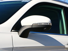 2018款 1.5T 自动纪念型