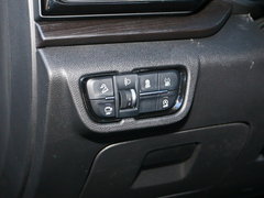 2018款 1.5T 自动纪念型