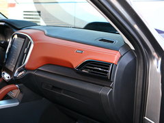 2018款 1.5T 自动纪念型