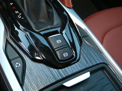 2018款 1.5T 自动纪念型