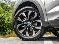 2018款 1.5T 自动纪念型