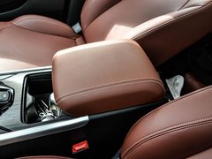 2018款 1.5T 自动纪念型