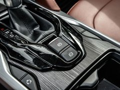 2018款 1.5T 自动纪念型