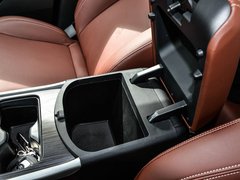 2018款 1.5T 自动纪念型