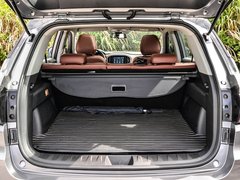 2018款 1.5T 自动纪念型
