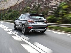 2018款 1.5T 自动纪念型