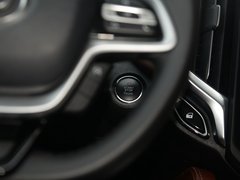 2018款 1.5T 自动纪念型