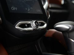 2018款 1.5T 自动纪念型