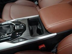 2018款 1.5T 自动纪念型