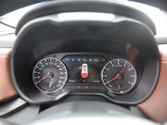2018款 1.5T 自动纪念型