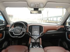 2018款 1.5T 自动纪念型