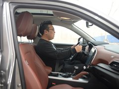 2018款 1.5T 自动纪念型