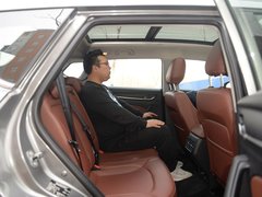 2018款 1.5T 自动纪念型