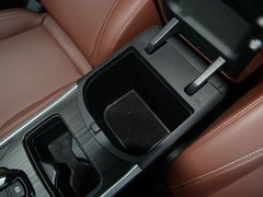 2018款 1.5T 自动纪念型