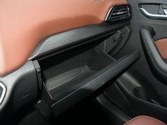 2018款 1.5T 自动纪念型