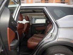 2018款 1.5T 自动纪念型