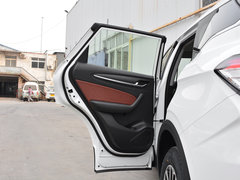 2018款 1.5T 自动旗舰型