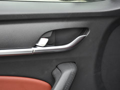 2018款 1.5T 自动旗舰型