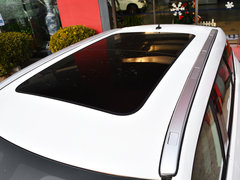 2018款 1.5T 自动旗舰型