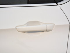 2018款 1.5T 自动旗舰型