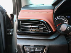 2018款 1.5T 自动旗舰型