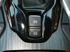 2018款 1.5T 自动旗舰型