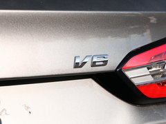 2018款 1.5T 自动旗舰型