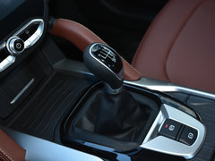 2018款 1.5T 手动精英型