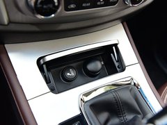 2017款 1.5T 自动旗舰型