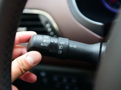 2017款 1.5T 自动旗舰型