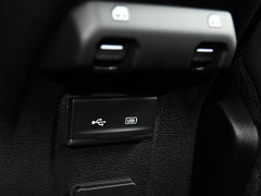 2018款 2.0T Sahara 四门版