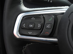 2018款 2.0T Sahara 四门版