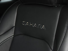 2018款 2.0T Sahara 四门版