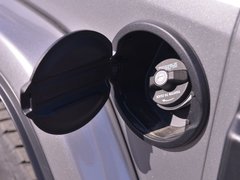 2018款 2.0T Sahara 四门版
