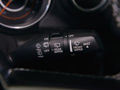 2018款 2.0T Sahara 四门版