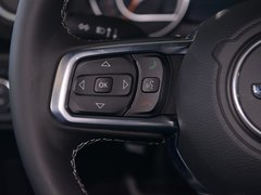 2018款 2.0T Sahara 四门版