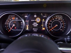 2018款 2.0T Sahara 四门版