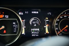 2018款 2.0T Sahara 四门版