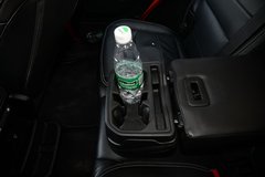 2018款 2.0T Sahara 四门版