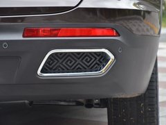 2017款 1.8T 双离合尊贵型贺岁版