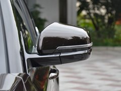 2017款 1.8T 双离合尊贵型贺岁版