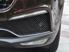 2017款 1.8T 双离合尊贵型贺岁版